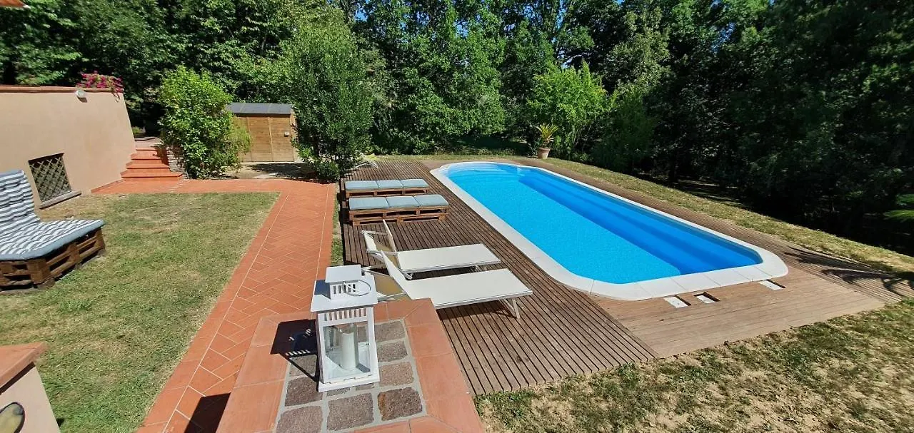 Villa Franca Lucca 0*,